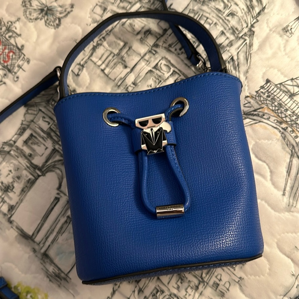 NWOT Karl Lagerfeld